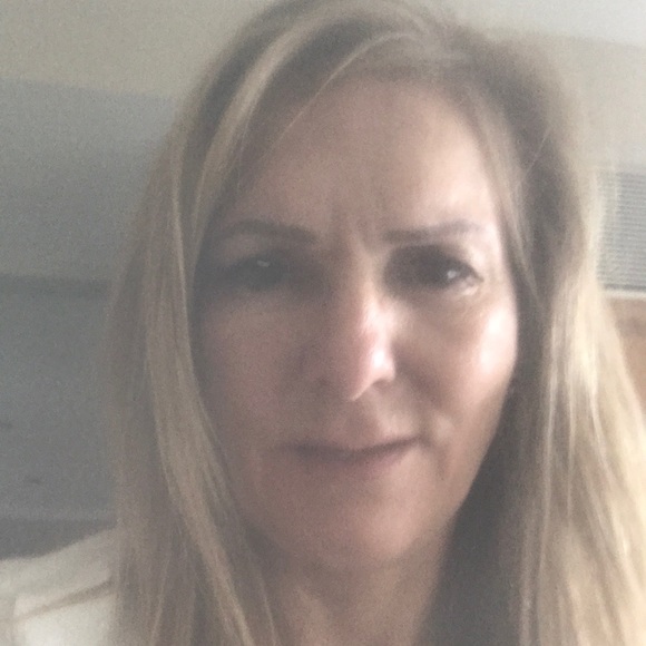 Meet your Posher, Sally - Picture 1 of 1